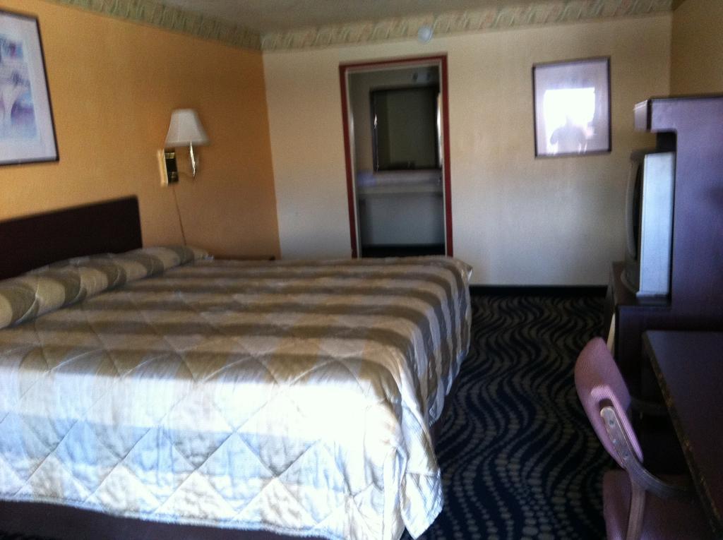 Deluxe Inn Kilgore Habitación foto